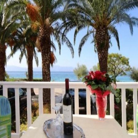 זאוסטרוג Apartments And Rooms Tomo 1 - At The Beach מראה חיצוני תמונה