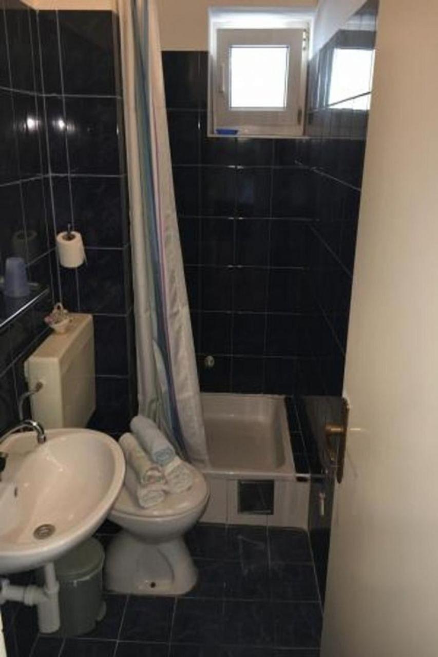 זאוסטרוג Apartments And Rooms Tomo 1 - At The Beach מראה חיצוני תמונה