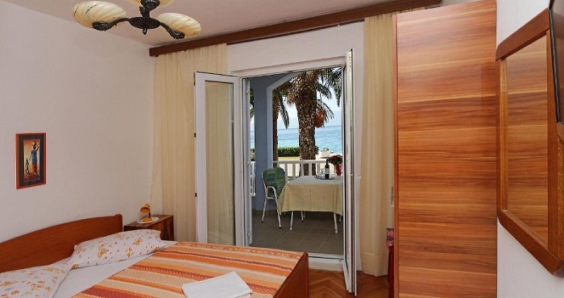 זאוסטרוג Apartments And Rooms Tomo 1 - At The Beach מראה חיצוני תמונה