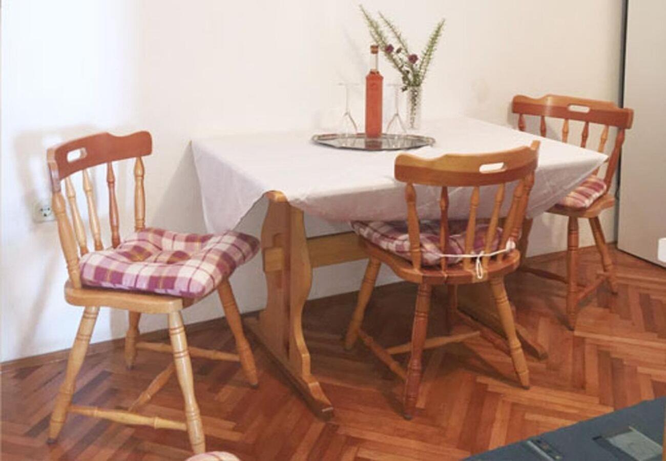 זאוסטרוג Apartments And Rooms Tomo 1 - At The Beach מראה חיצוני תמונה